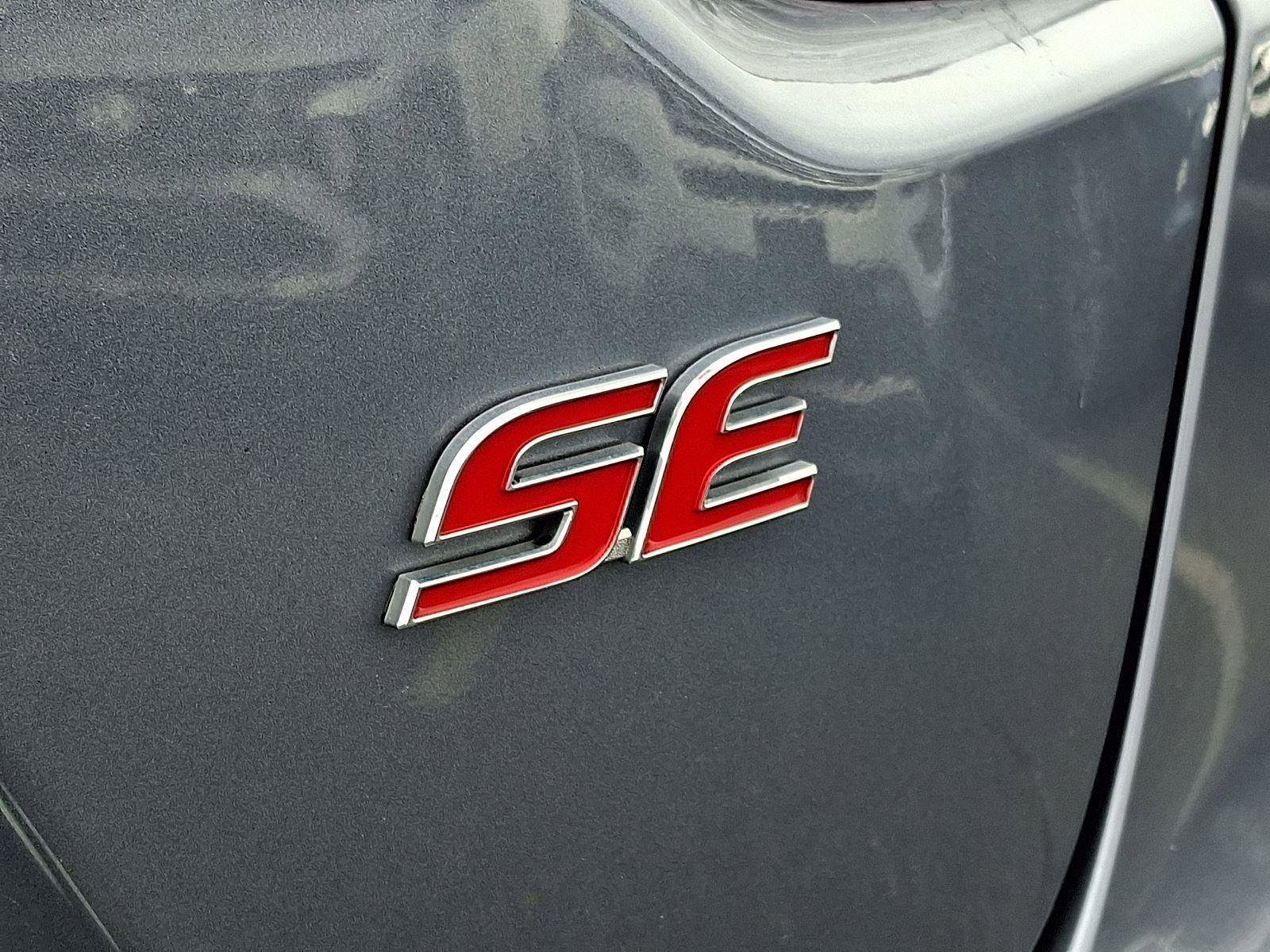 Used 2022 Toyota Corolla SE image 27