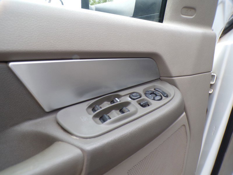 Used 2009 Dodge Ram 2500 Truck SLT w/ Trailer Tow Group AWD/4WD image 17