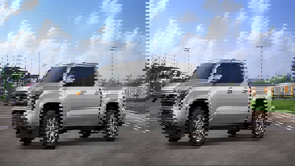 New 2026 Toyota Tacoma SR5 image 2