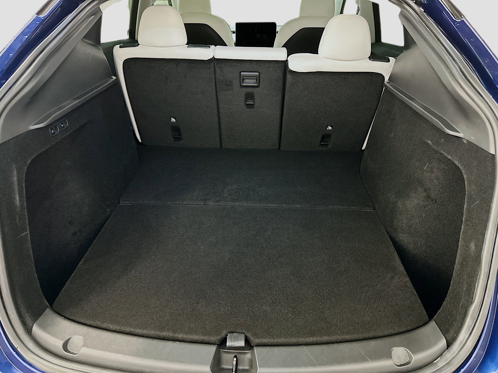 Used 2023 Tesla Model Y Performance image 31