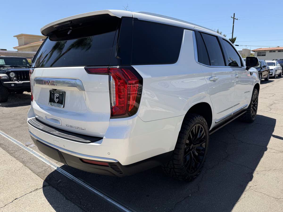 Used 2023 GMC Yukon Denali AWD/4WD image 8