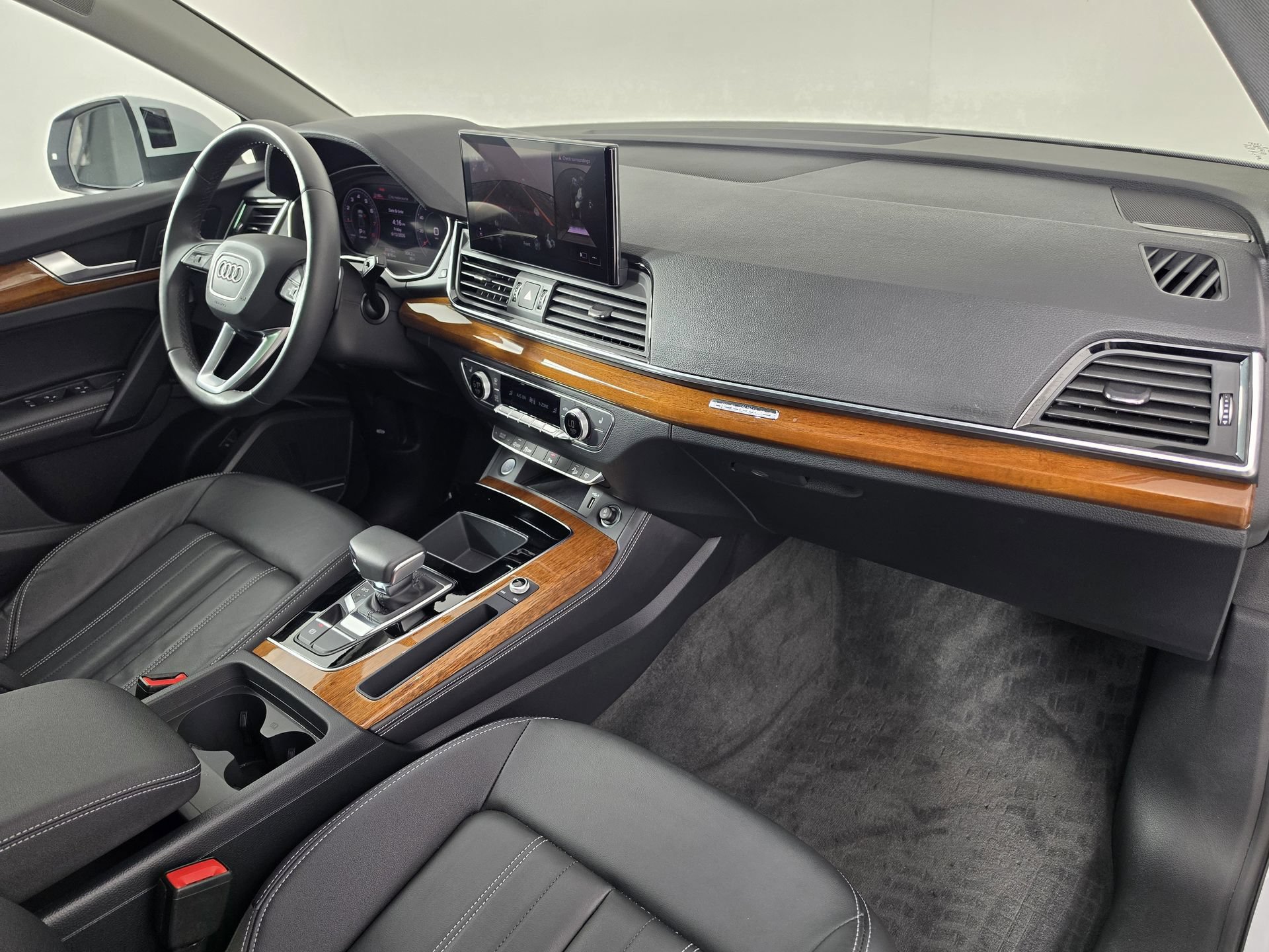 Certified 2023 Audi Q5 2.0T Premium Plus w/ Premium Plus Package AWD/4WD image 46