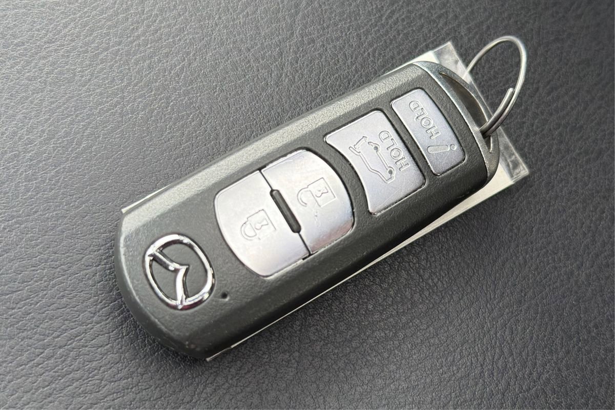 Used 2018 MAZDA CX-5 Touring w/ Preferred Equipment Package image 38