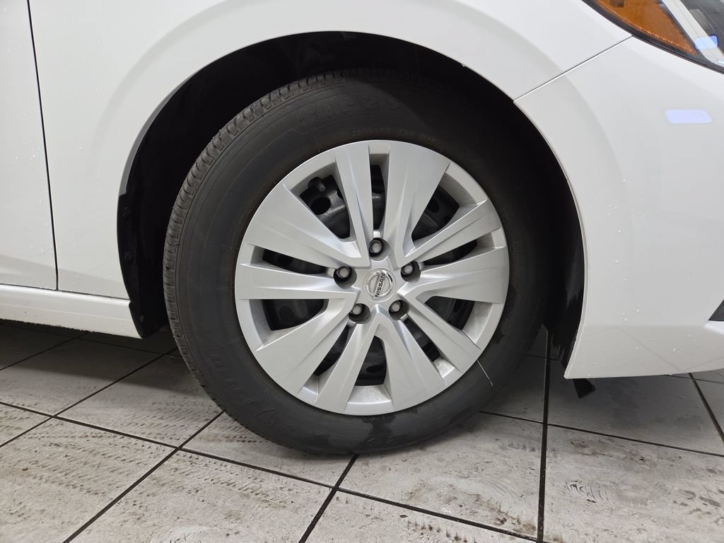 Used 2023 Nissan Sentra S FWD image 7