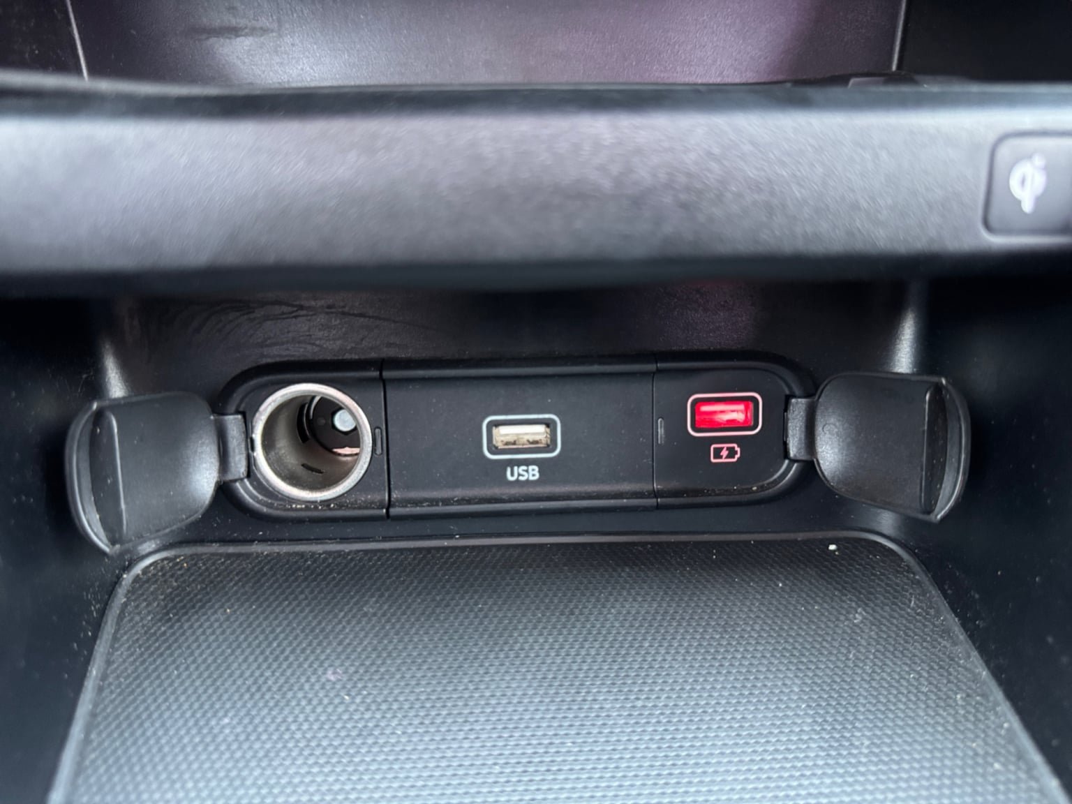 Used 2022 Kia Forte GT-Line w/ GT-Line Premium Package FWD image 25