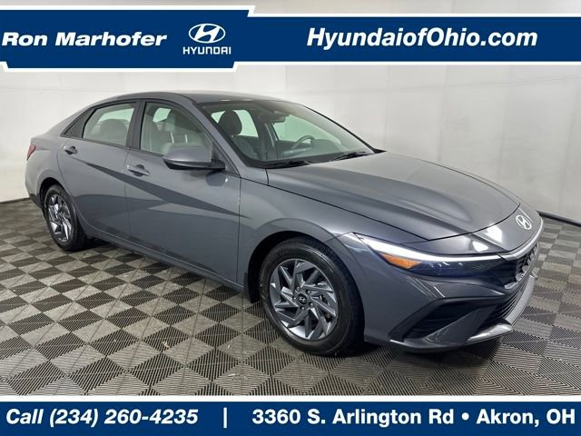 Certified 2024 Hyundai Elantra SEL image 1
