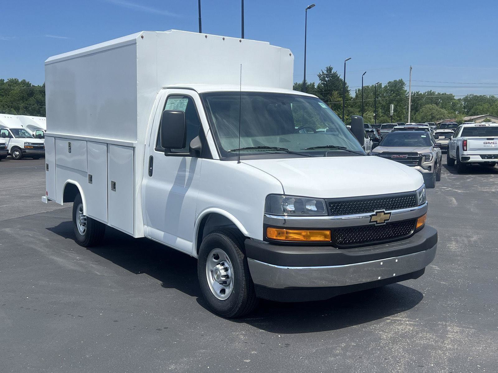 New 2026 Chevrolet Express 3500 w/ Power Convenience Package RWD image 2