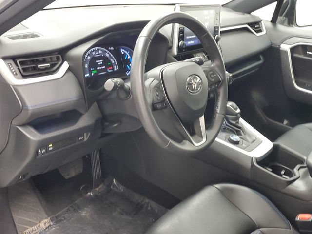 Used 2022 Toyota RAV4 XSE AWD/4WD image 16