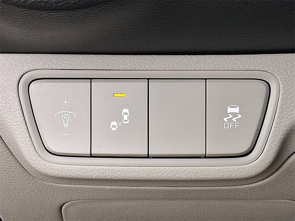 Used 2023 Kia Forte LXS w/ LXS Technology Package image 26