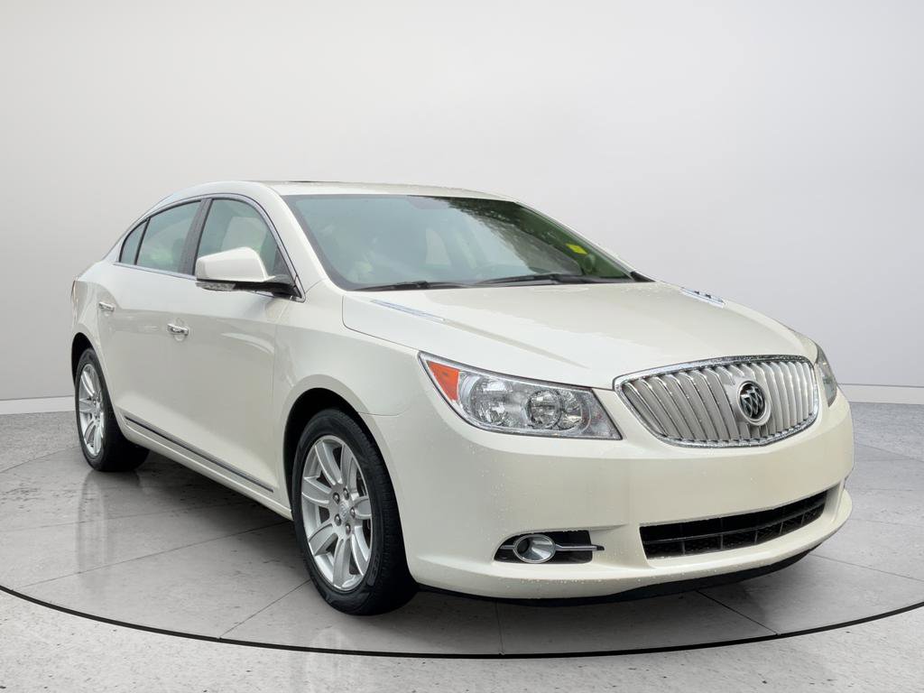 Used 2011 Buick LaCrosse CXL FWD image 1