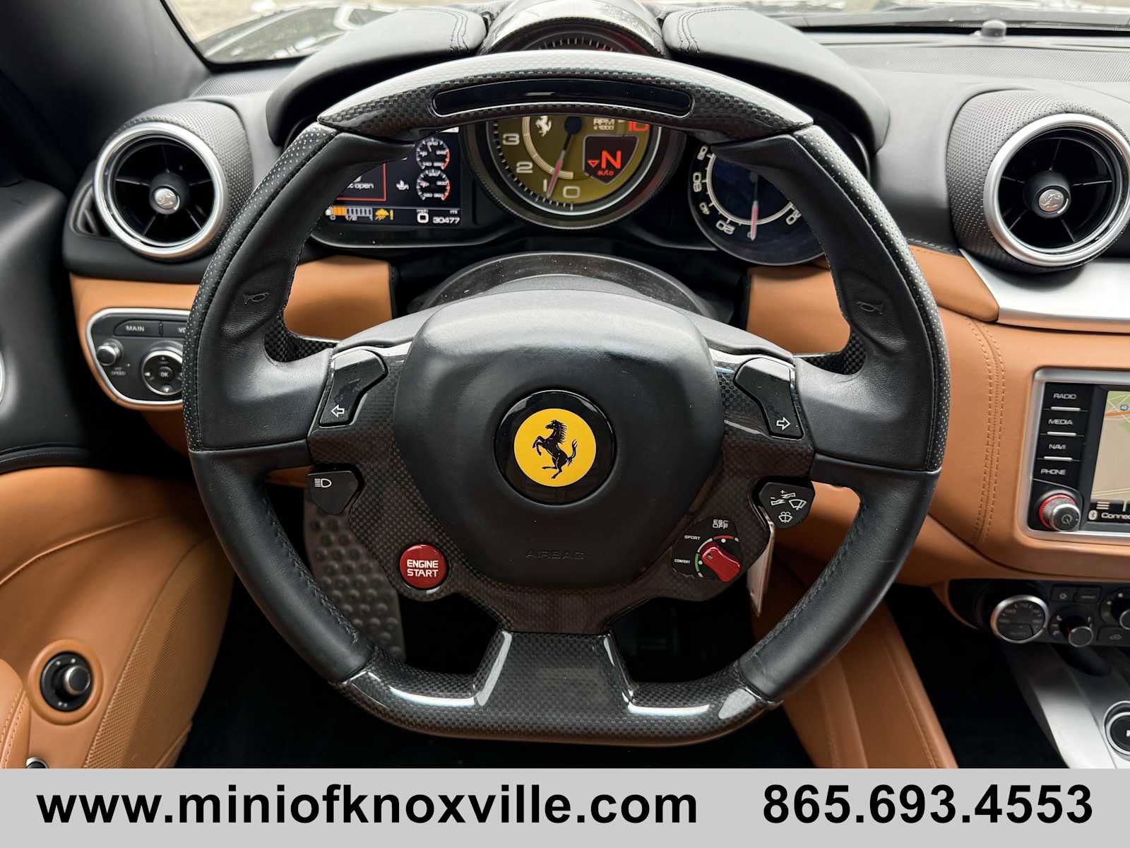 Used 2016 Ferrari California T image 24