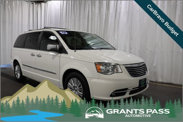 Used 2012 Chrysler Town & Country Limited w/ Luxury Group
