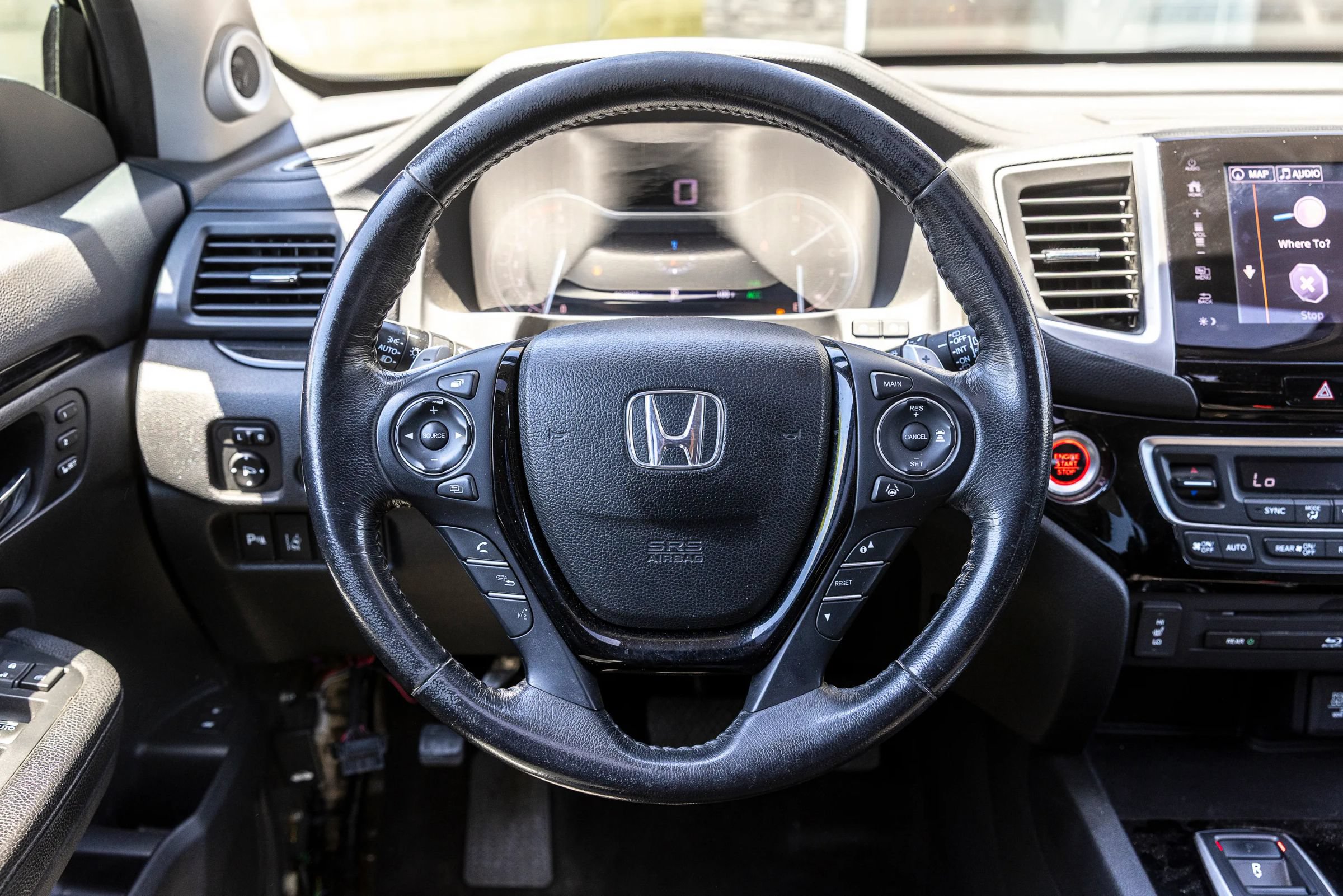 Used 2017 Honda Pilot Touring image 35