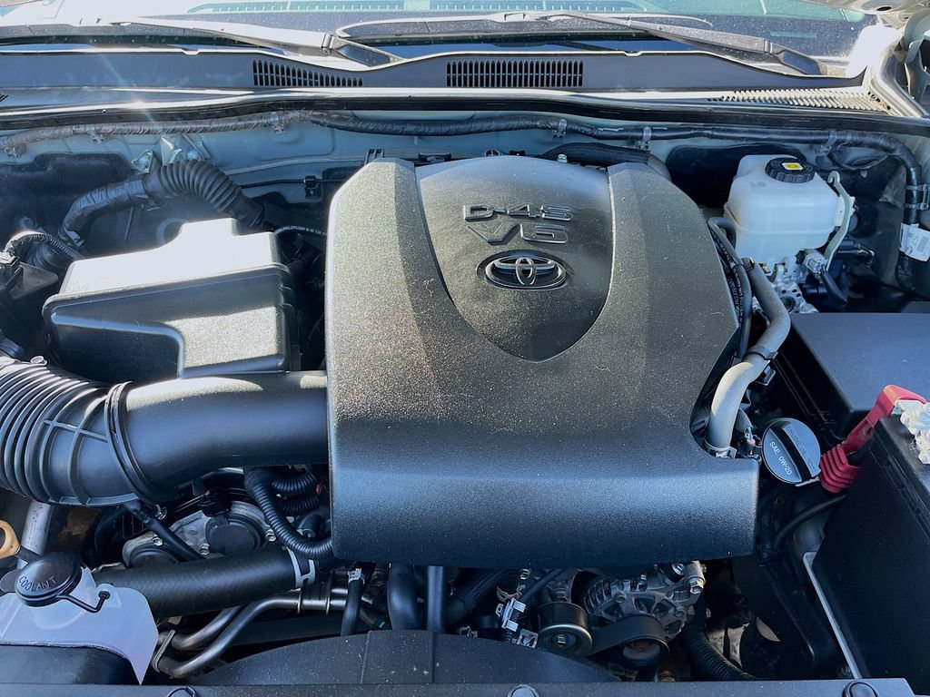 Used 2023 Toyota Tacoma TRD Off-Road AWD/4WD image 26
