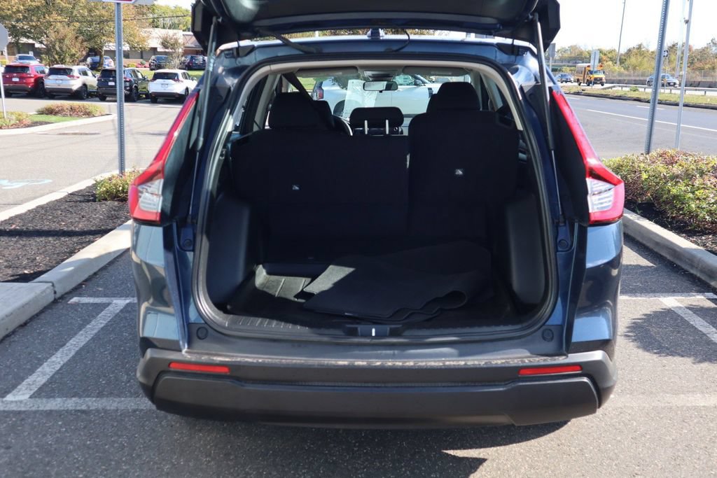 Used 2024 Honda CR-V LX image 27