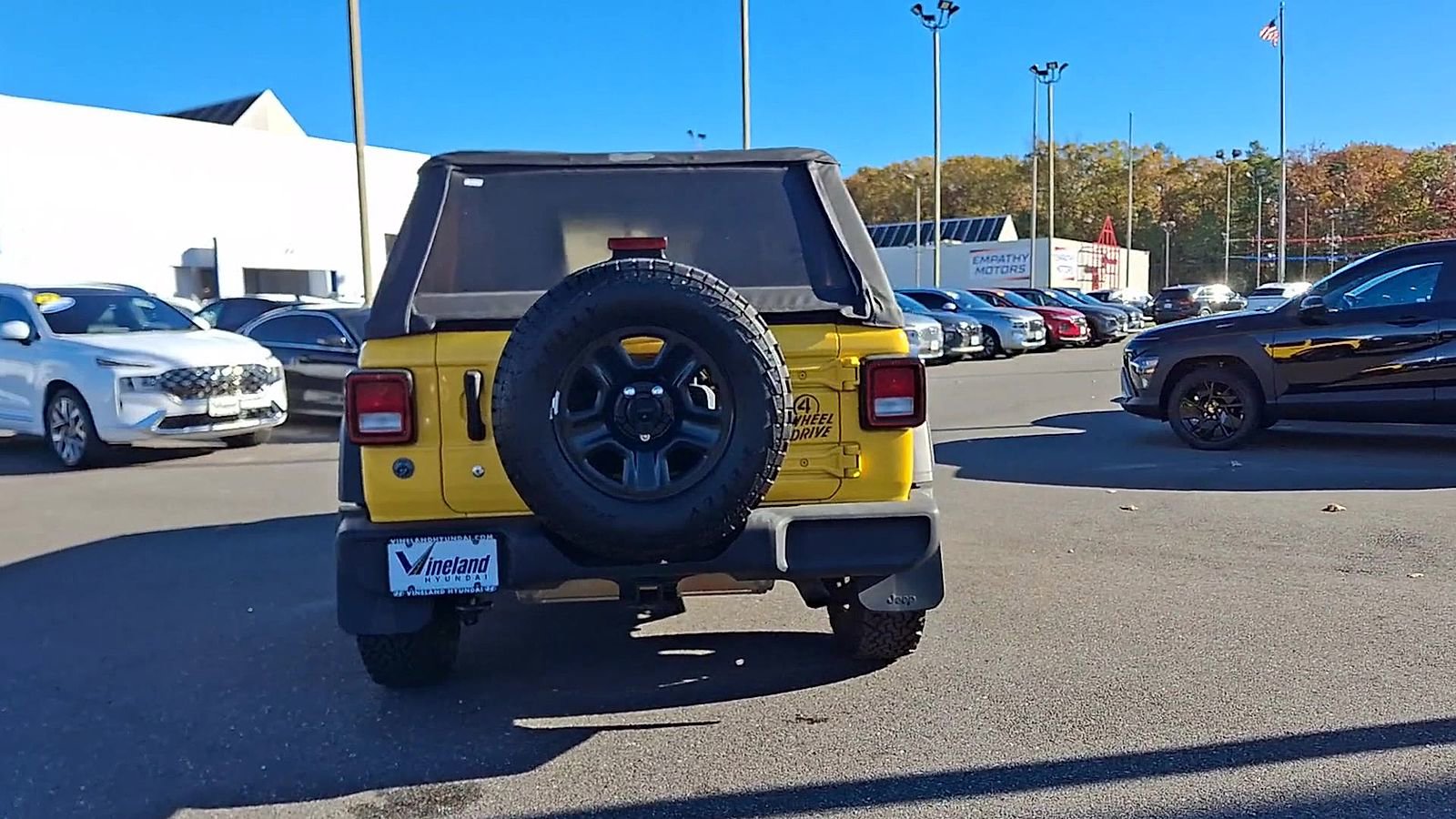 Used 2020 Jeep Wrangler Unlimited Sport image 9