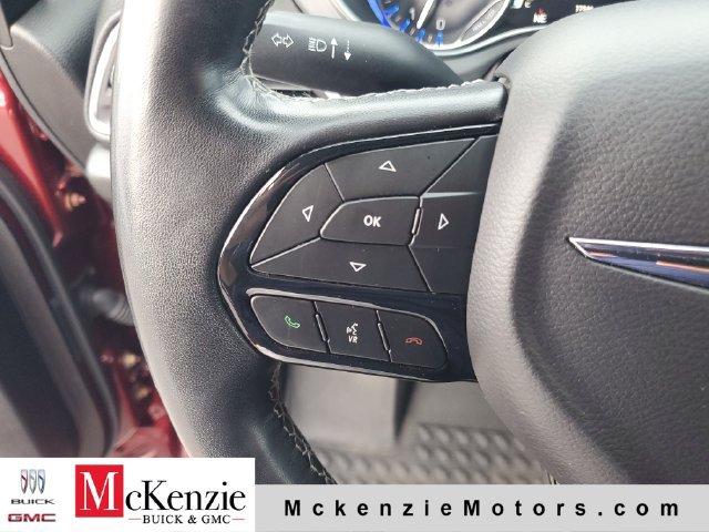 Used 2019 Chrysler Pacifica Touring-L Plus w/ Advanced Safetytec Group FWD image 12