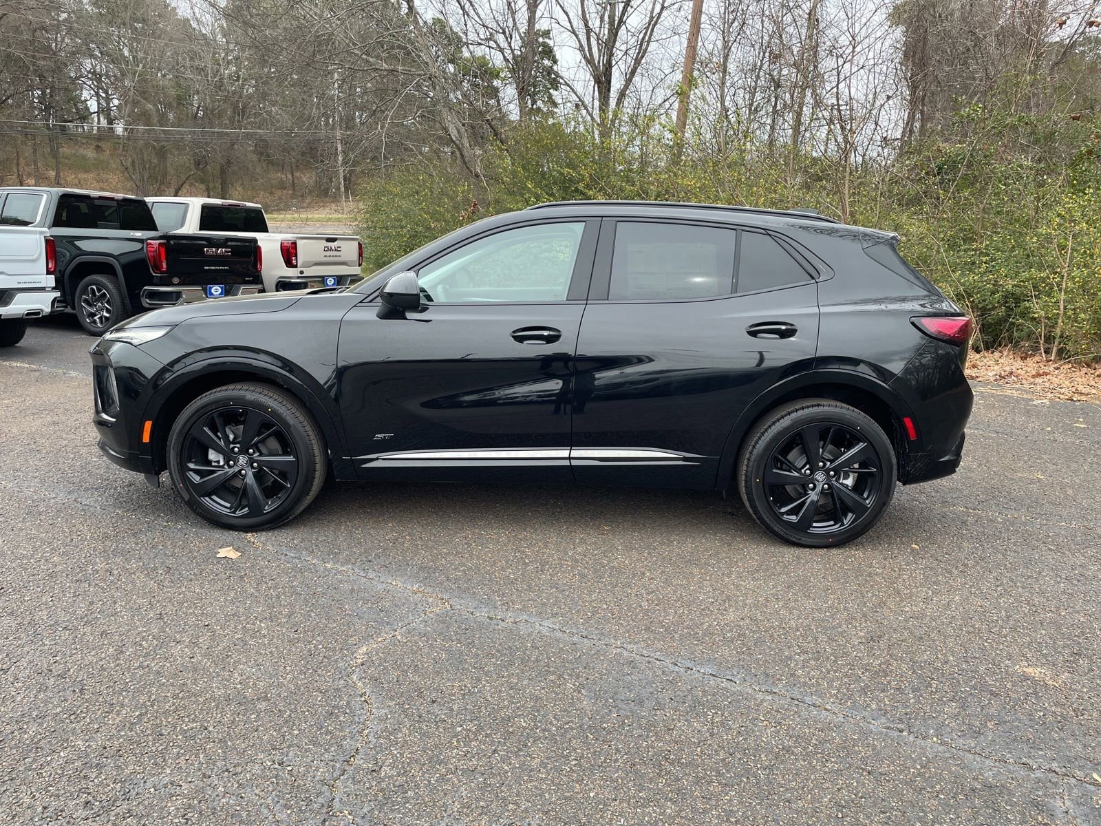 New 2026 Buick Envision Sport Touring image 2