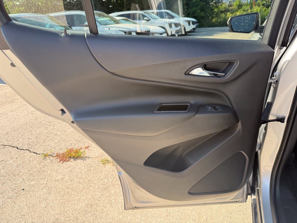 Used 2018 Chevrolet Equinox LT AWD/4WD image 10