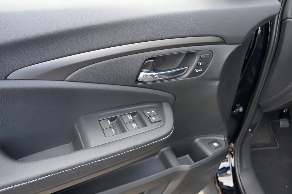 New 2025 Honda Ridgeline RTL image 10