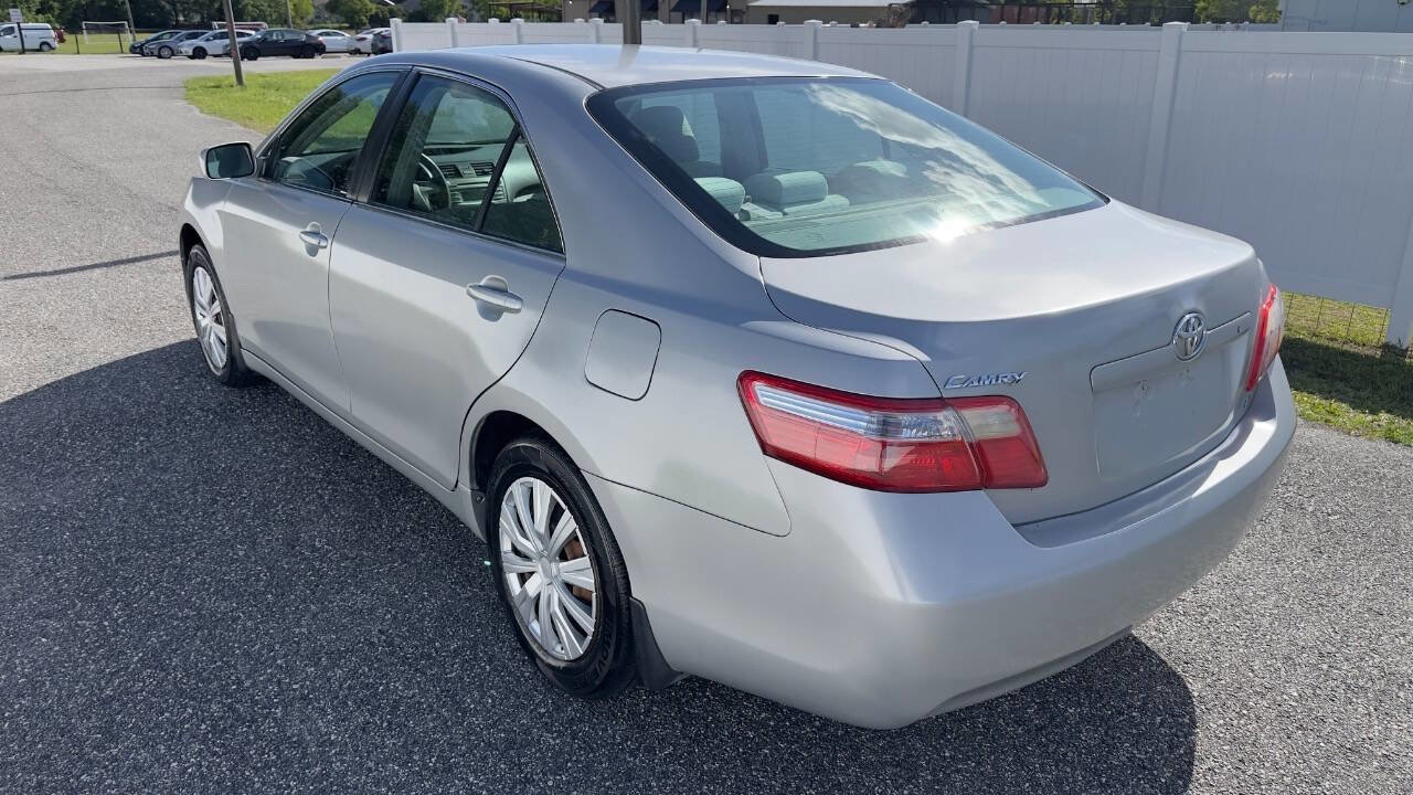 Used 2008 Toyota Camry LE FWD image 7