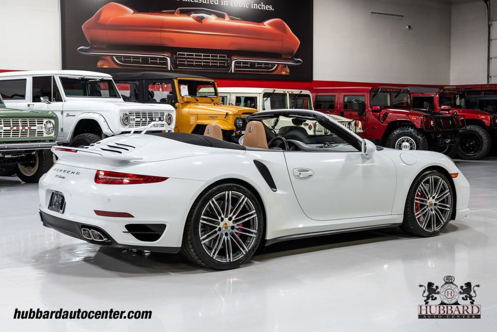 Used 2015 Porsche 911 4 Cabriolet image 8