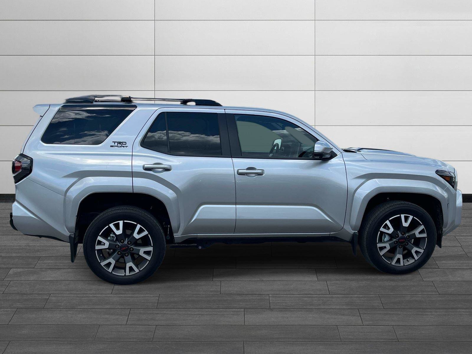 Used 2025 Toyota 4Runner TRD Sport Premium w/ Tow Technology Package AWD/4WD image 2