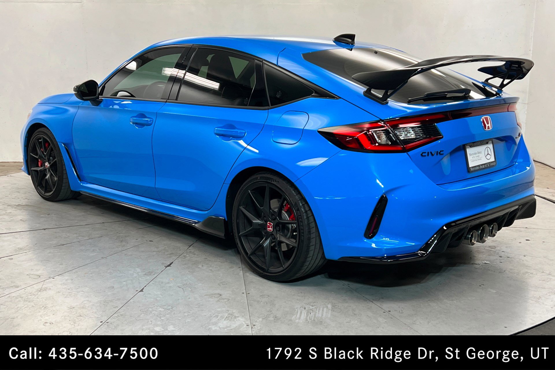 Used 2025 Honda Civic Type R image 3