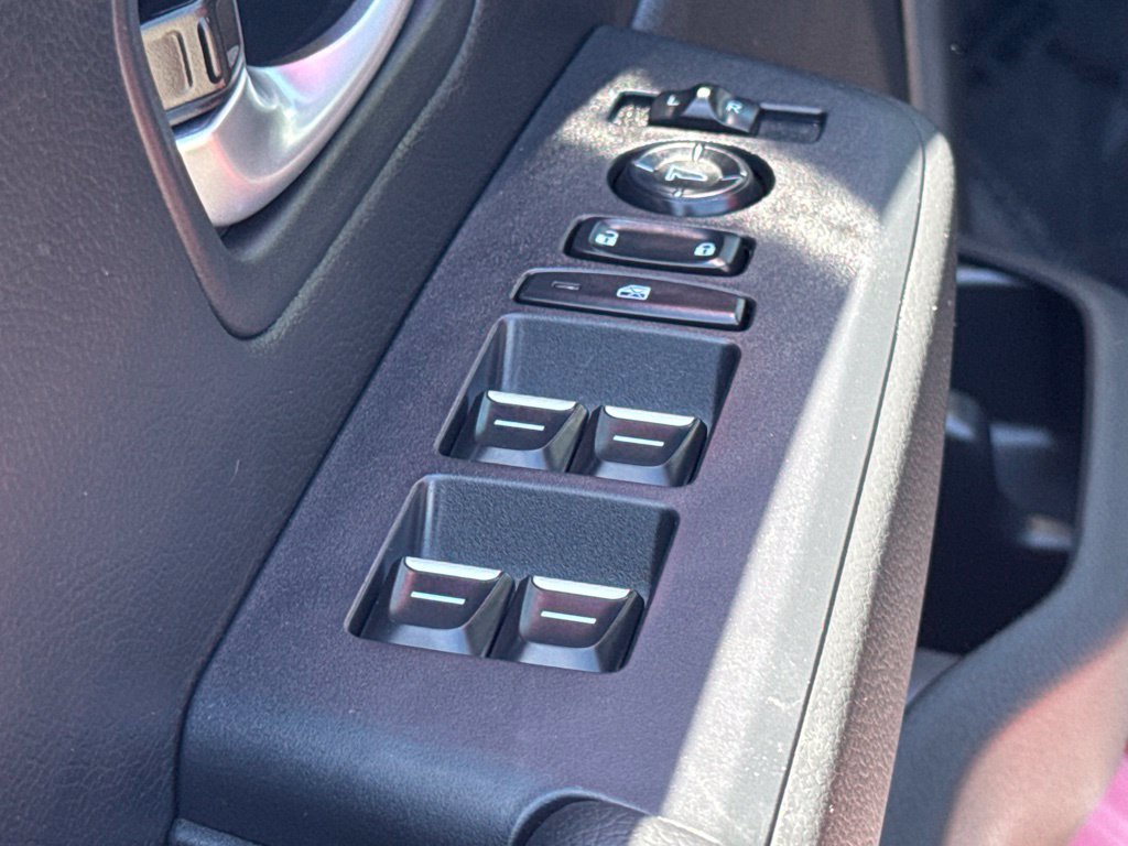 Used 2025 Honda Pilot EX-L image 21