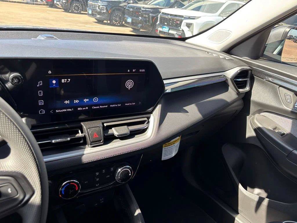 Used 2026 Chevrolet TrailBlazer LT w/ Driver Confidence Package FWD image 21