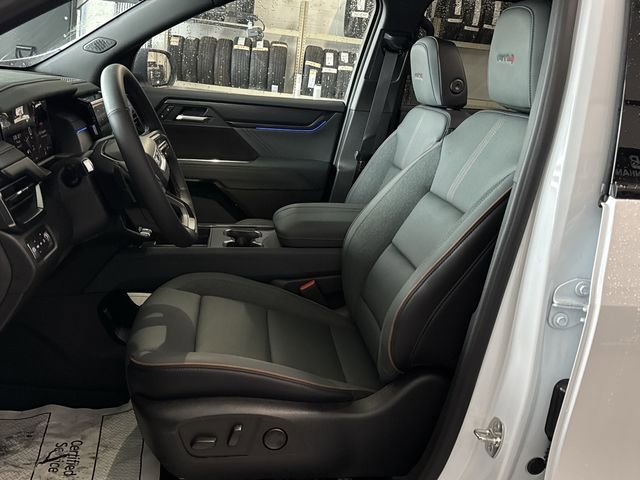 New 2026 GMC Acadia AT4 w/ Luxury Package image 19