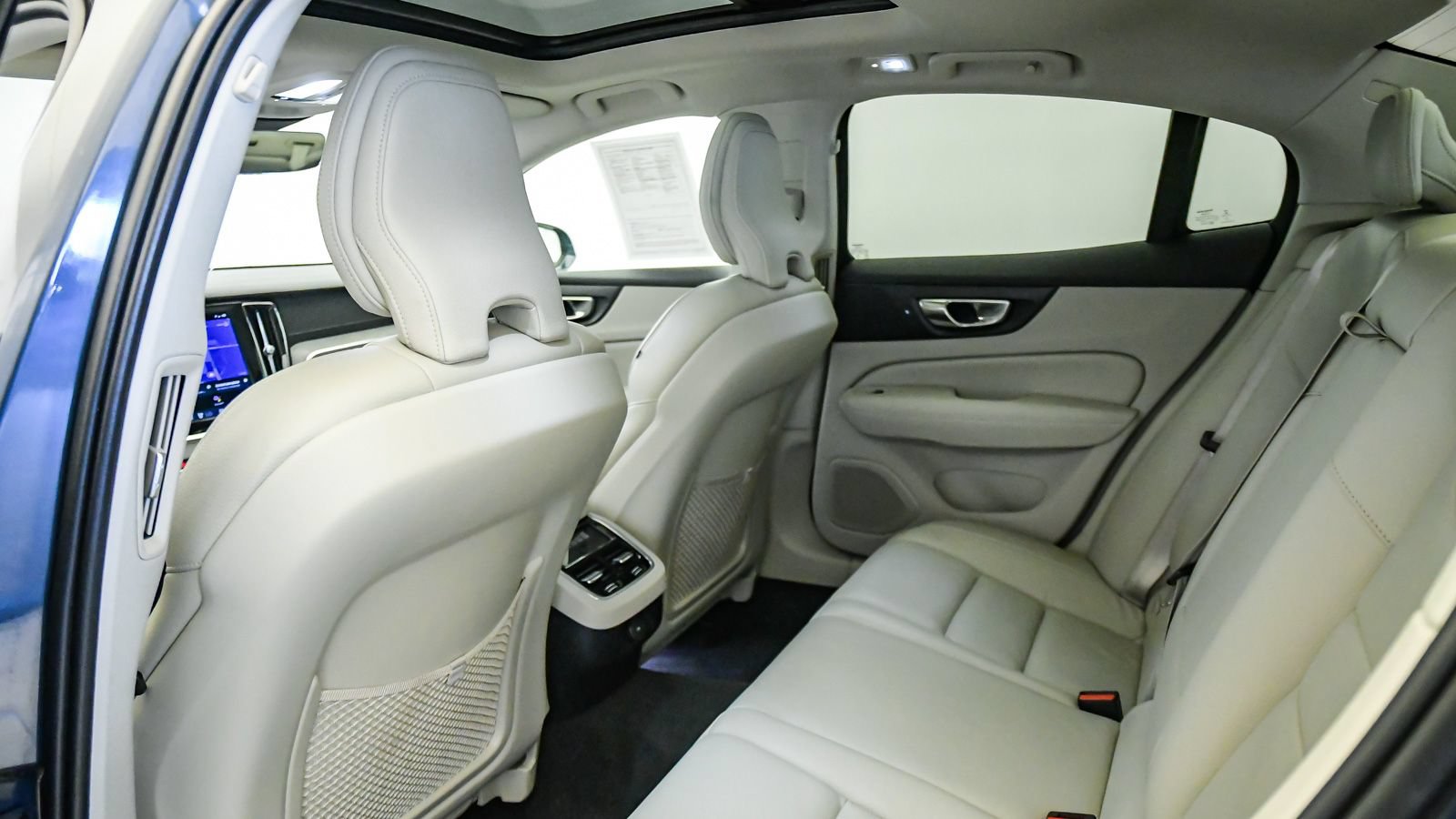 Certified 2023 Volvo S60 B5 Ultimate w/ Climate Package FWD image 19
