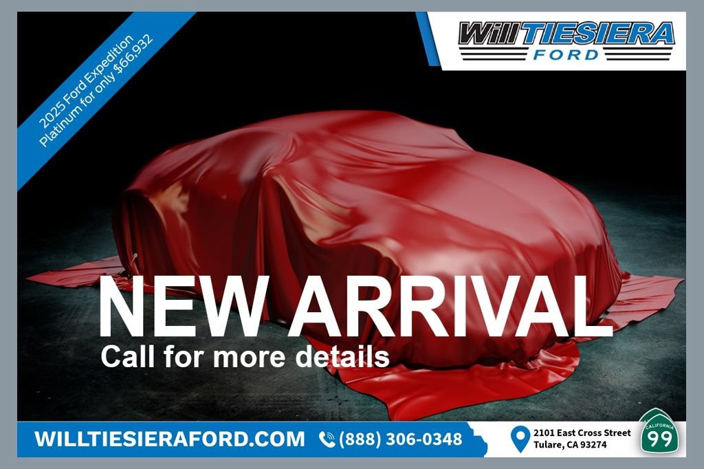 Used 2025 Ford Expedition Platinum w/ Driver's Package AWD/4WD image 1