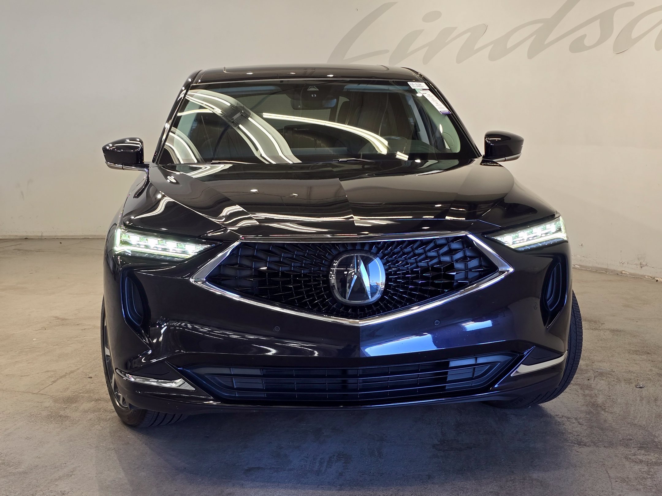 Certified 2023 Acura MDX w/ Technology Package AWD/4WD image 2