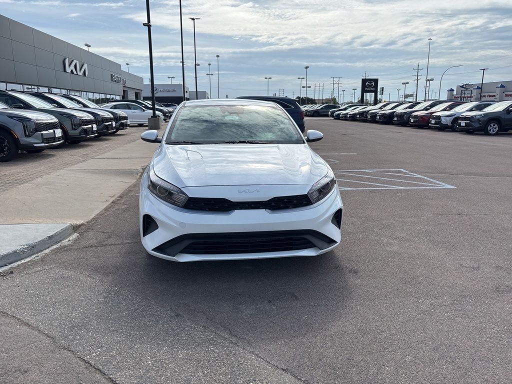 Used 2024 Kia Forte LXS FWD image 2