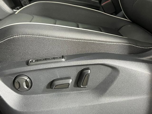Used 2024 Volkswagen Tiguan SEL R-Line image 22
