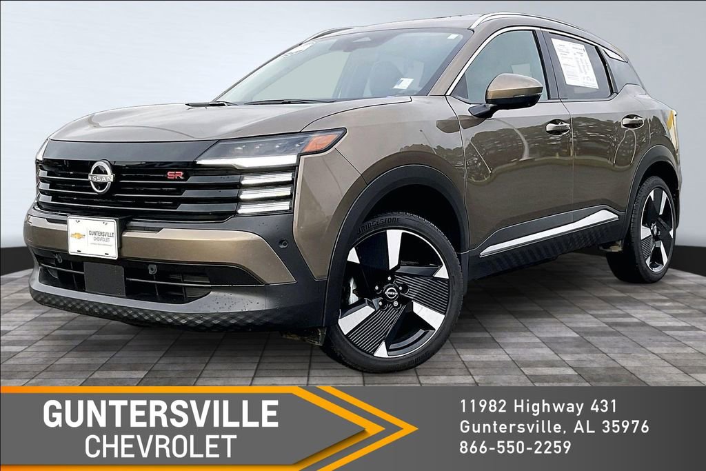 Used 2025 Nissan Kicks SR image 1