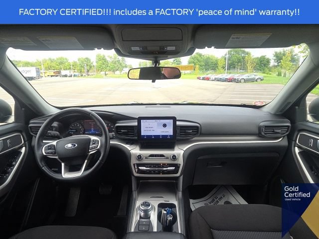 Used 2024 Ford Explorer XLT AWD/4WD image 22