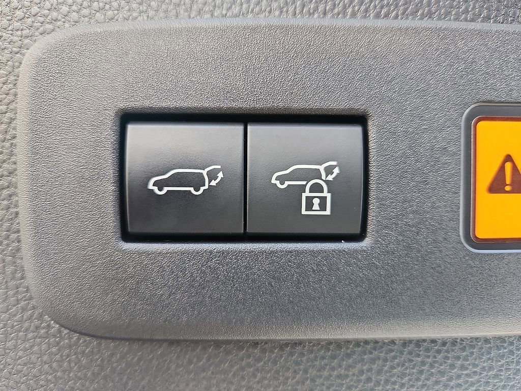 Used 2024 Lexus GX 550 image 28