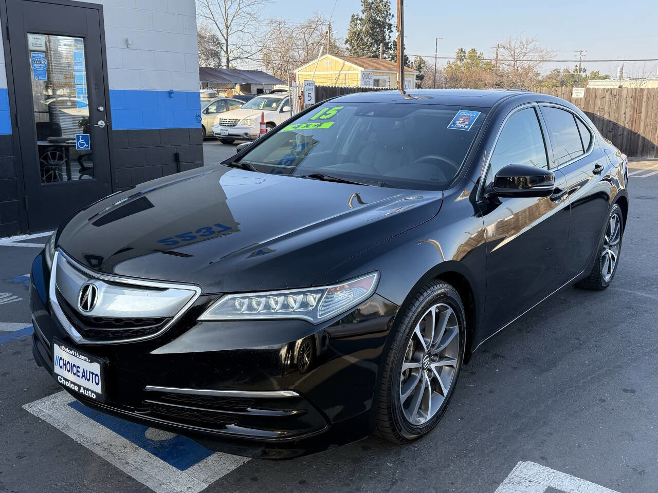 Used 2015 Acura TLX V6 SH-AWD w/ Technology Pkg image 3