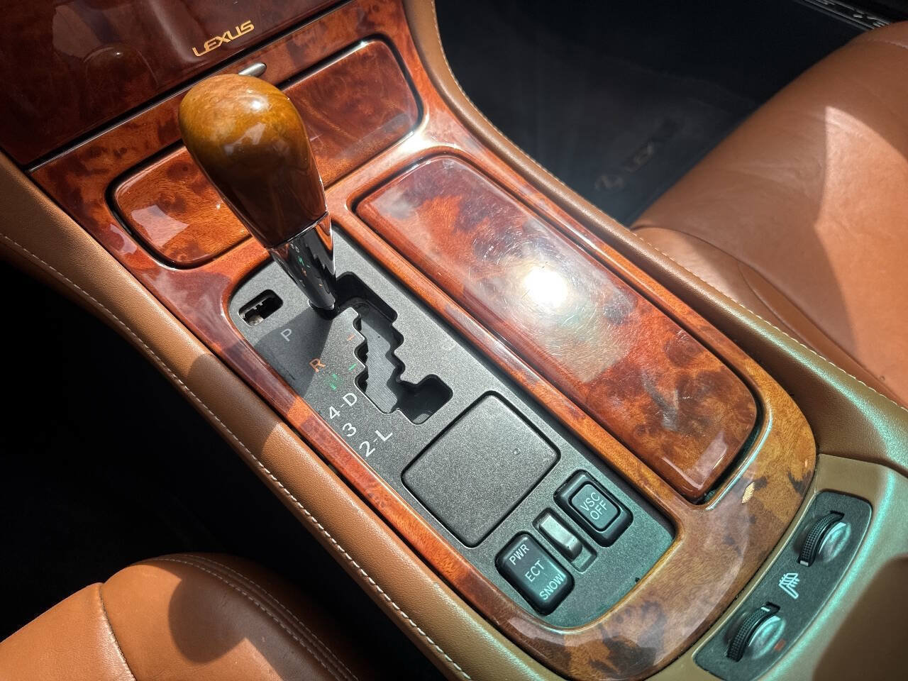 Used 2002 Lexus SC 430 Convertible RWD image 28