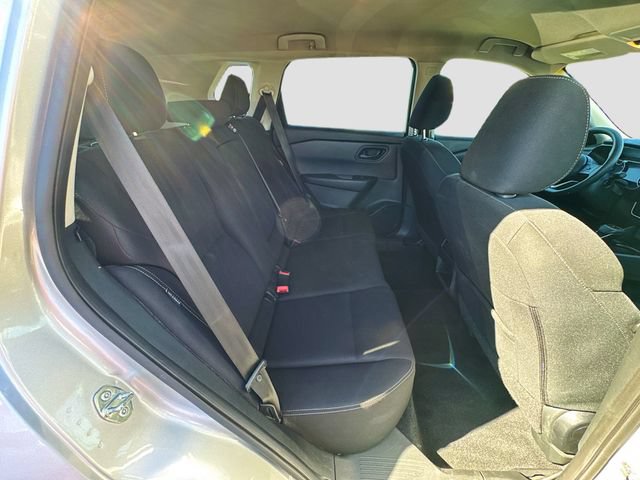 Used 2024 Nissan Rogue S FWD image 25