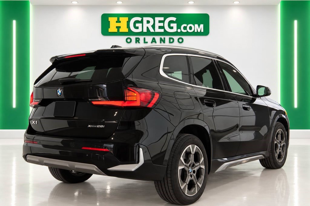 Used 2026 BMW X1 xDrive28i AWD/4WD image 6