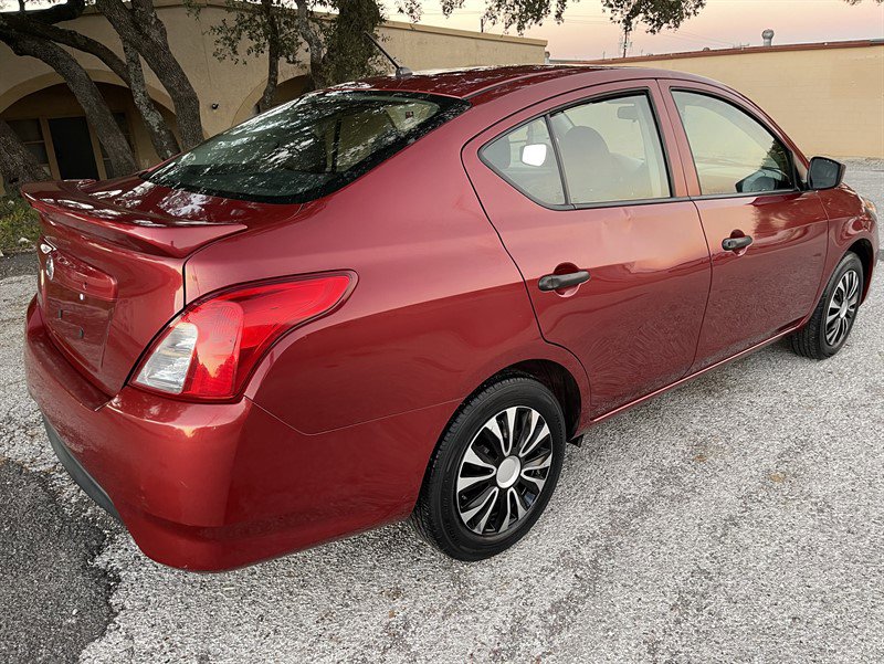 Used 2019 Nissan Versa S Plus image 7