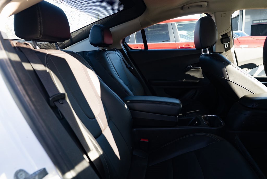 Used 2015 Chevrolet Volt Premium w/ Premium Trim Package image 21