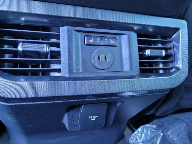 New 2025 Ford F350 Platinum w/ Tremor Off-Road Package image 8