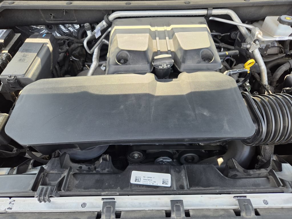 Used 2024 Chevrolet Colorado Z71 w/ Z71 Convenience Package 2 AWD/4WD image 24