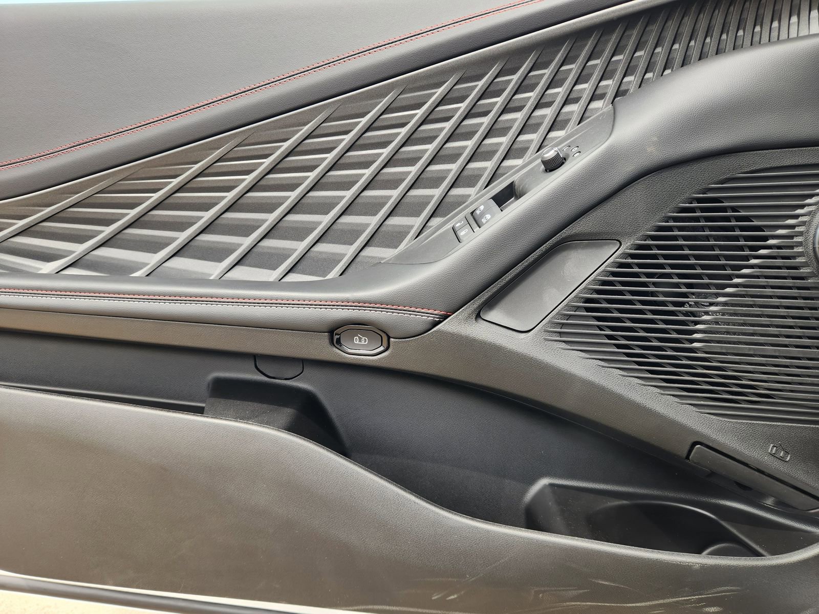 New 2025 Dodge Charger R/T w/ Quick Order Package 25M R/T image 16