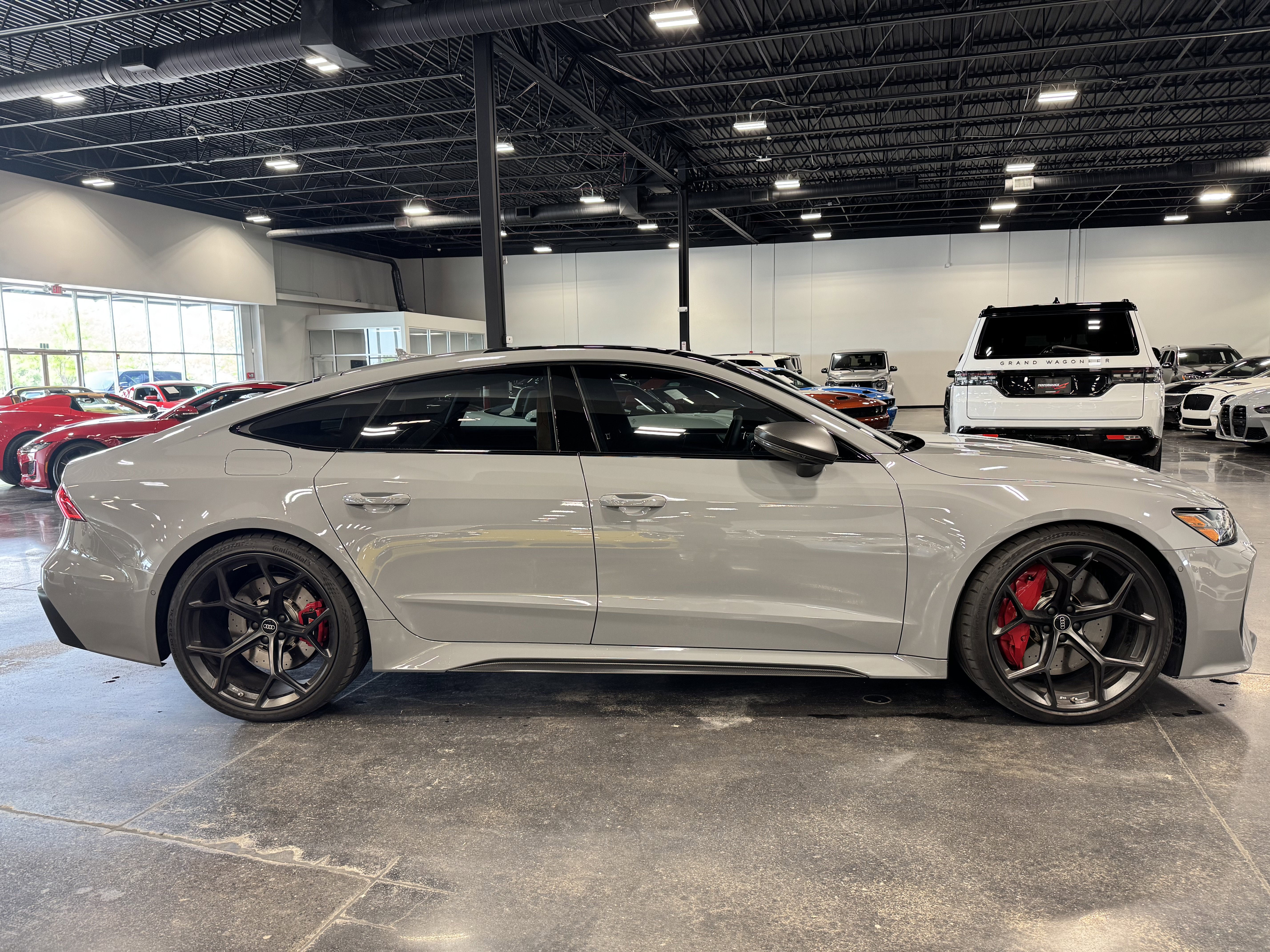 Used 2024 Audi RS 7 Performance AWD/4WD image 17