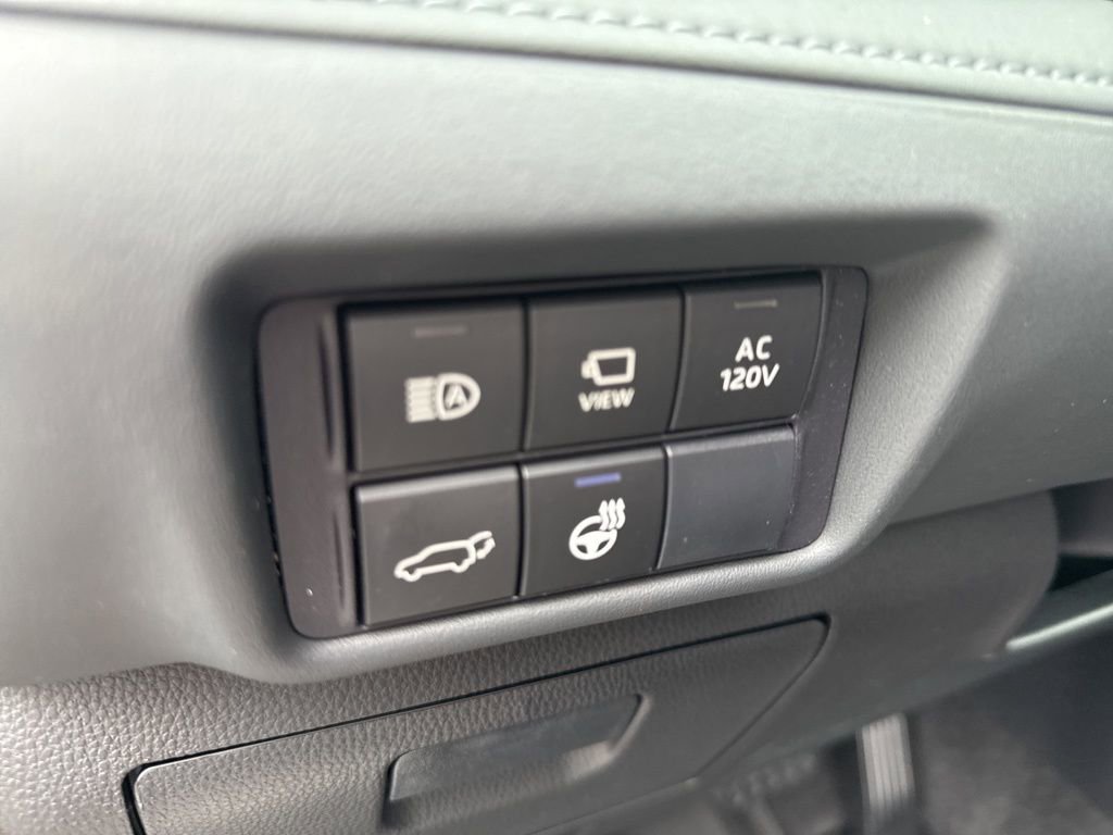 New 2026 Toyota Highlander Platinum image 22